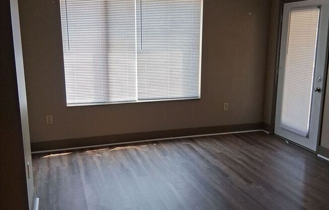 Short-term lease ONLY (NOW through July 15, 2026) - Lake Plaza Condominiums 3BD/2BA for NOW! $3000/month