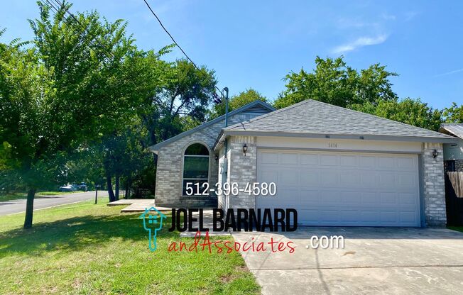 Available August 9: 3 Bedroom, 2 Bath Stand Alone Home