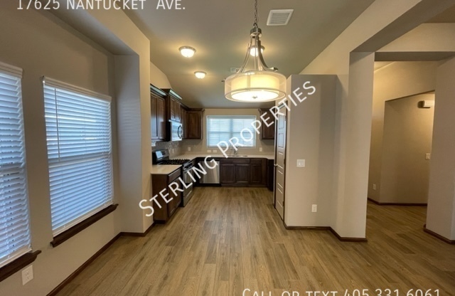 17625 NANTUCKET AVE