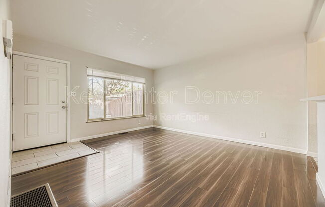 2424 W 35 AVE