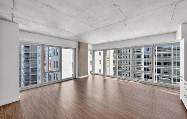 167 N Desplaines St