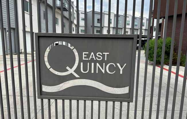 Townhome in Downtown San Antonio, next to The Pearl and the Newell St. Riverwalk Entrance