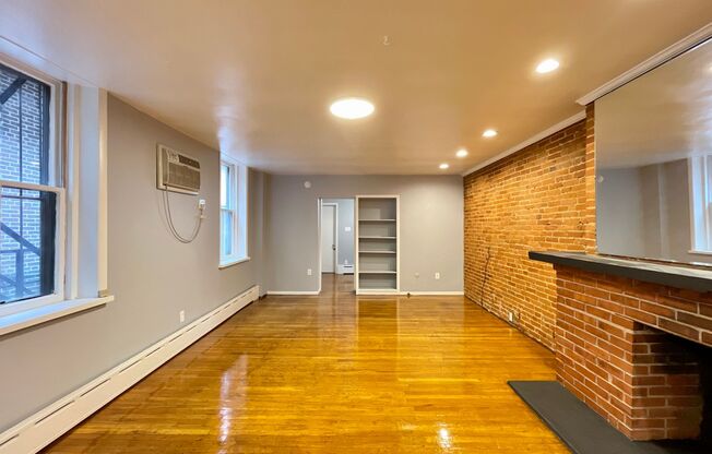 1719 Spruce
