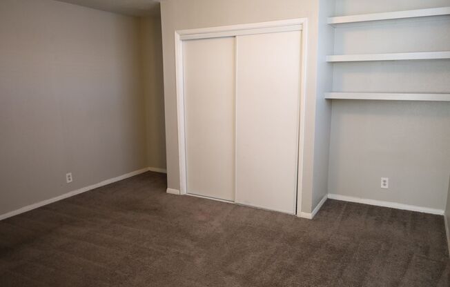 3 beds, 2 baths, $1,650