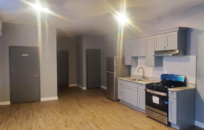 1 bed, 1 bath, 1,062 sqft, $850, Unit 1st Floor