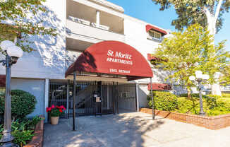 Welcome to St Moritz Apartments