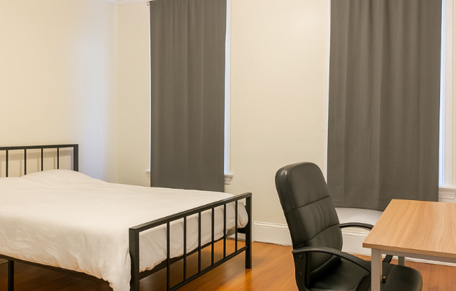 1247 Beacon St Apt 2C