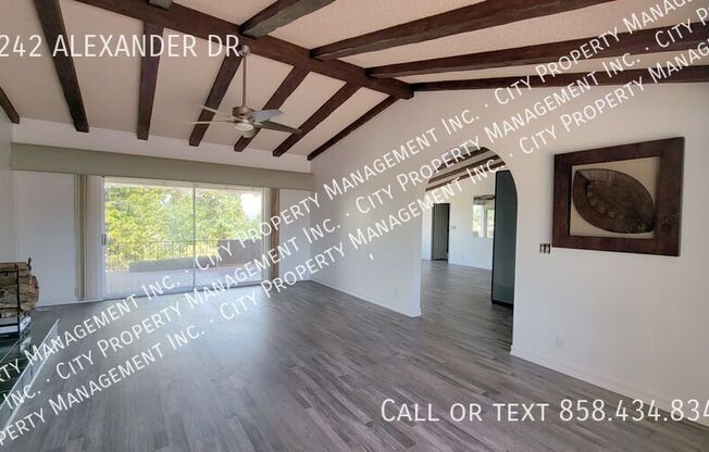 2242 ALEXANDER DR