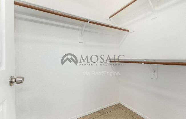 2 beds, 2 baths, 1,010 sqft, $1,600, Unit 1046