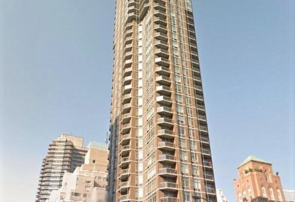 1 bed, 2 baths, 920 sqft, $6,950, Unit 902