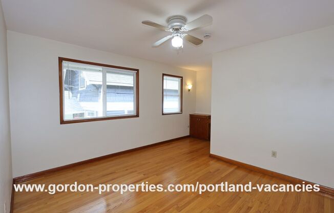 2 beds, 1 bath, $1,875, Unit 2805