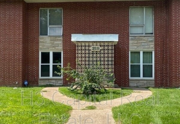 219 N 48 ST