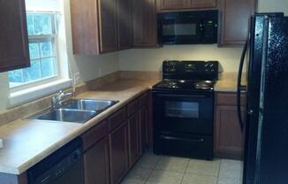 2 beds, 1 bath, $1,150