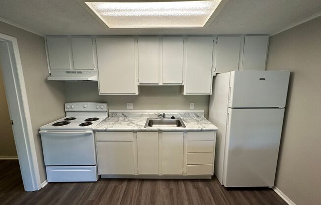 1 bed, 1 bath, 634 sqft, $954, Unit 1833 WC