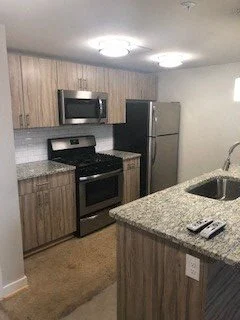 1 bed, 1 bath, 720 sqft, $1,661