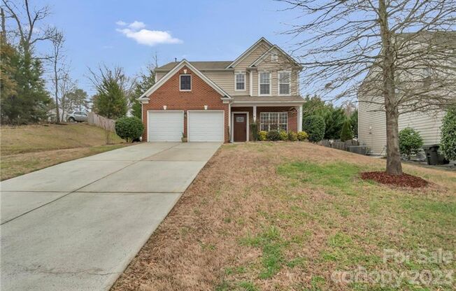 Beautiful Home Available for Rent in Matthews, NC