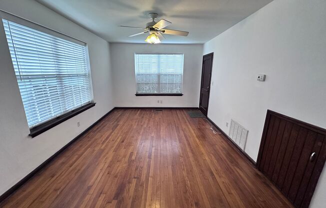 *** TWO WEEKS FREE*** Live Close to Everything – 1BR in Southside Jax