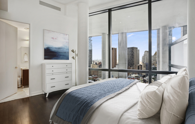 3 beds, 3.5 baths, 2,300 sqft, $40,000, Unit 3250