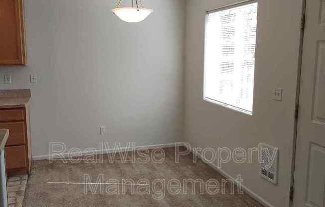 2 beds, 2 baths, 1,047 sqft, $1,625