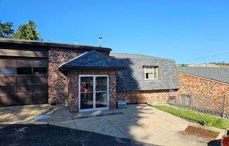 Regis Apartments