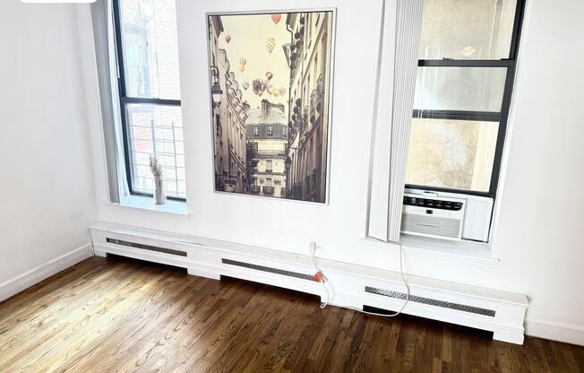 536 W 163 ST