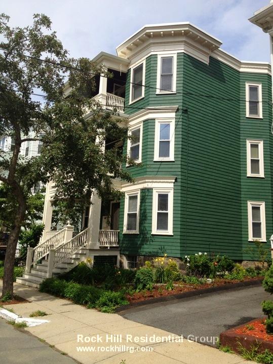 21 Fairbanks St