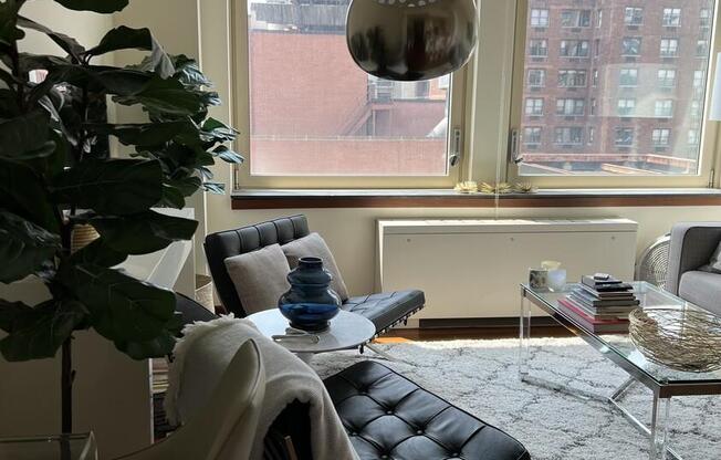 Studio, 1 bath, $4,600, Unit 6M