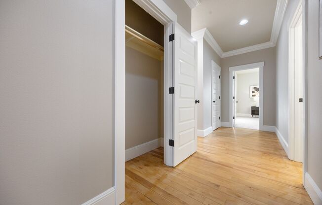 3 Bed, 2 Bath Craftsman style home - NE PDX