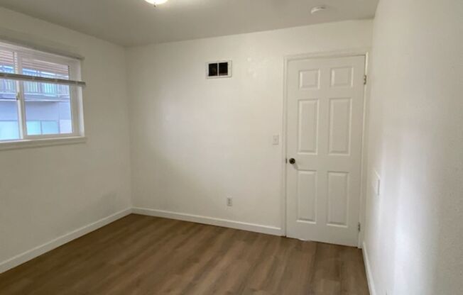 3 beds, 1.5 baths, 1,000 sqft, $2,900, Unit Unit #4