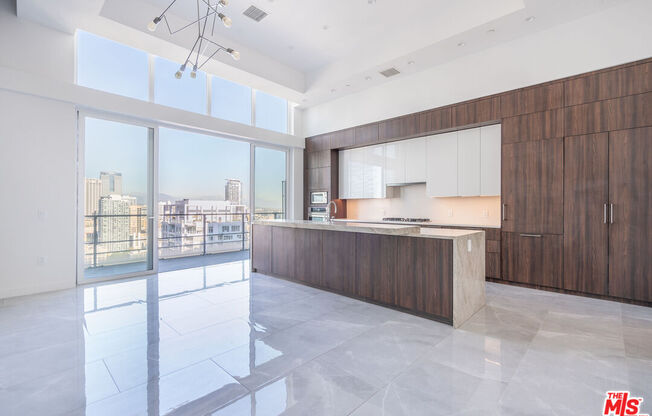 3 beds, 3 baths, 2,676 sqft, $14,300, Unit PH 1