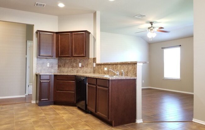 3 beds, 2 baths, $1,445