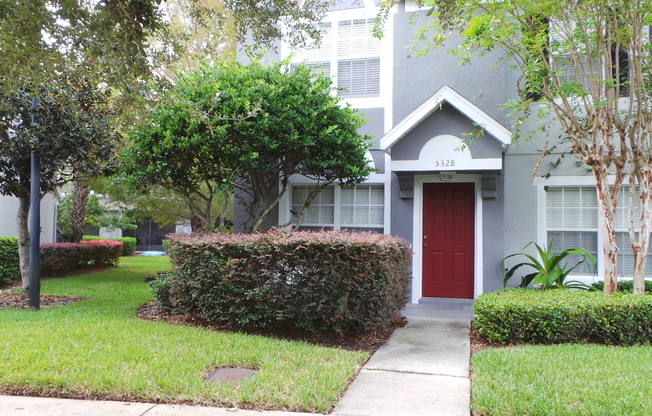 Cute 2/2.5 Two-Story Townhouse in Gated Dunwoody Commons Community- Sanford