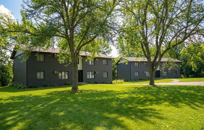 2 beds, 1 bath, 895 sqft, $1,399, Unit 2426 - 7