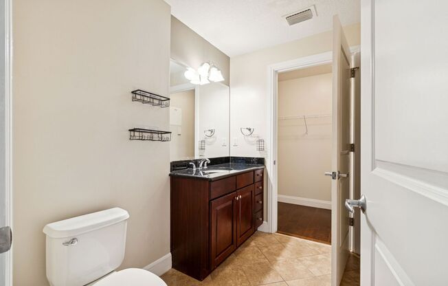 1 bed, 1 bath, $1,795, Unit Unit #808