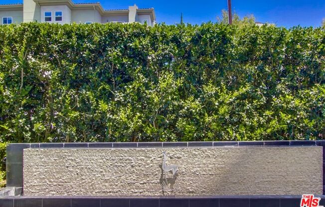 2 beds, 2 baths, 1,377 sqft, $4,900, Unit 702