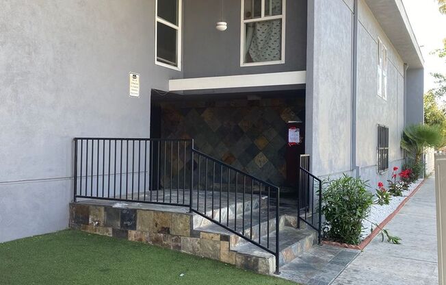 6825 Albany St.