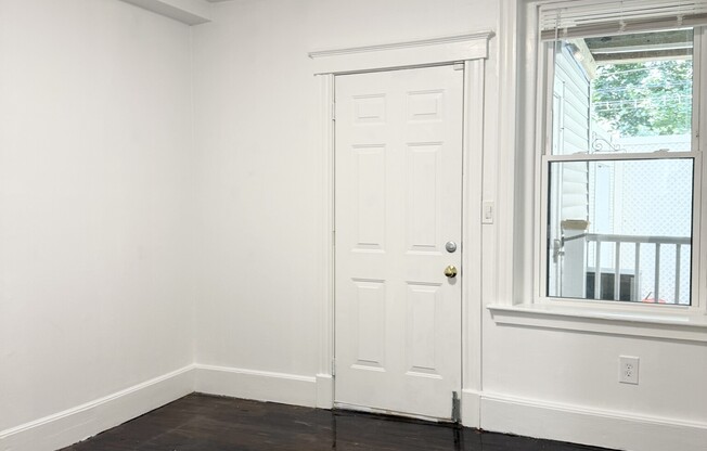 38 CAMERON ST