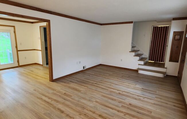 For Rent – Spacious 3 Bedroom, 2 Bath Home in Brentwood, PA!