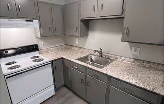 Live in Comfort at Evergreen Apartments in Knoxville!