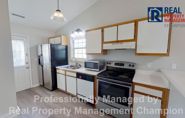 2 beds, 2 baths, $1,500