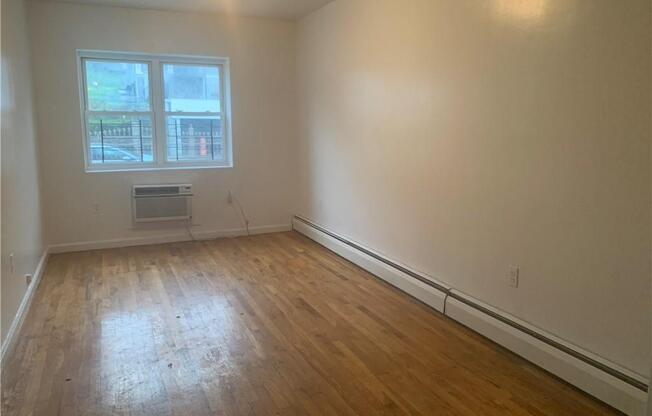 1751 UNDERCLIFF AVE