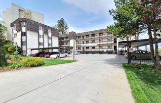 $1,695 - 2 Bed / 2 Bath Spacious Top Floor Condo