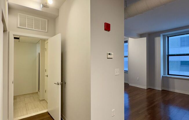 Studio, 1 bath, 419 sqft, $1,400, Unit HA-621