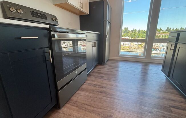 2 beds, 2 baths, 875 sqft, $2,690, Unit 312