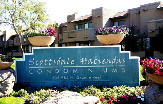 2 beds, 2.5 baths, $1,875, Unit # 131