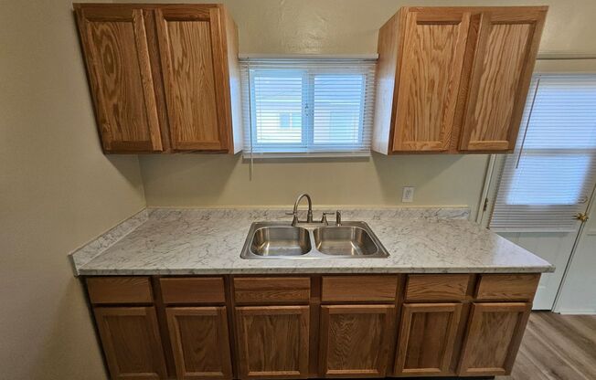 1 bed, 1 bath, $1,995, Unit 2572