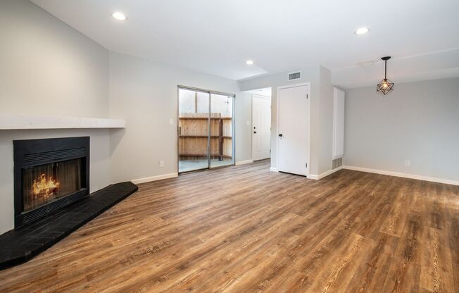 Fully Remodeled Townhouse in Gated Gardena Community