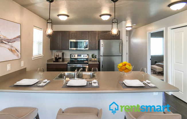 4939 POTTER PARK LOOP