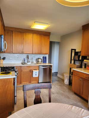 2 beds, 2 baths, 1,200 sqft, $3,800, Unit 6N