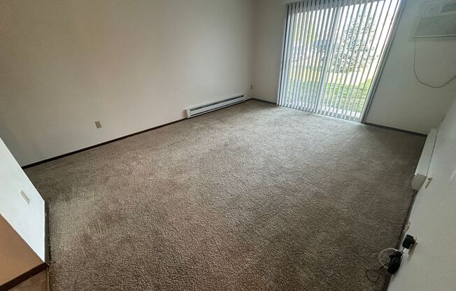 11229 W National Ave